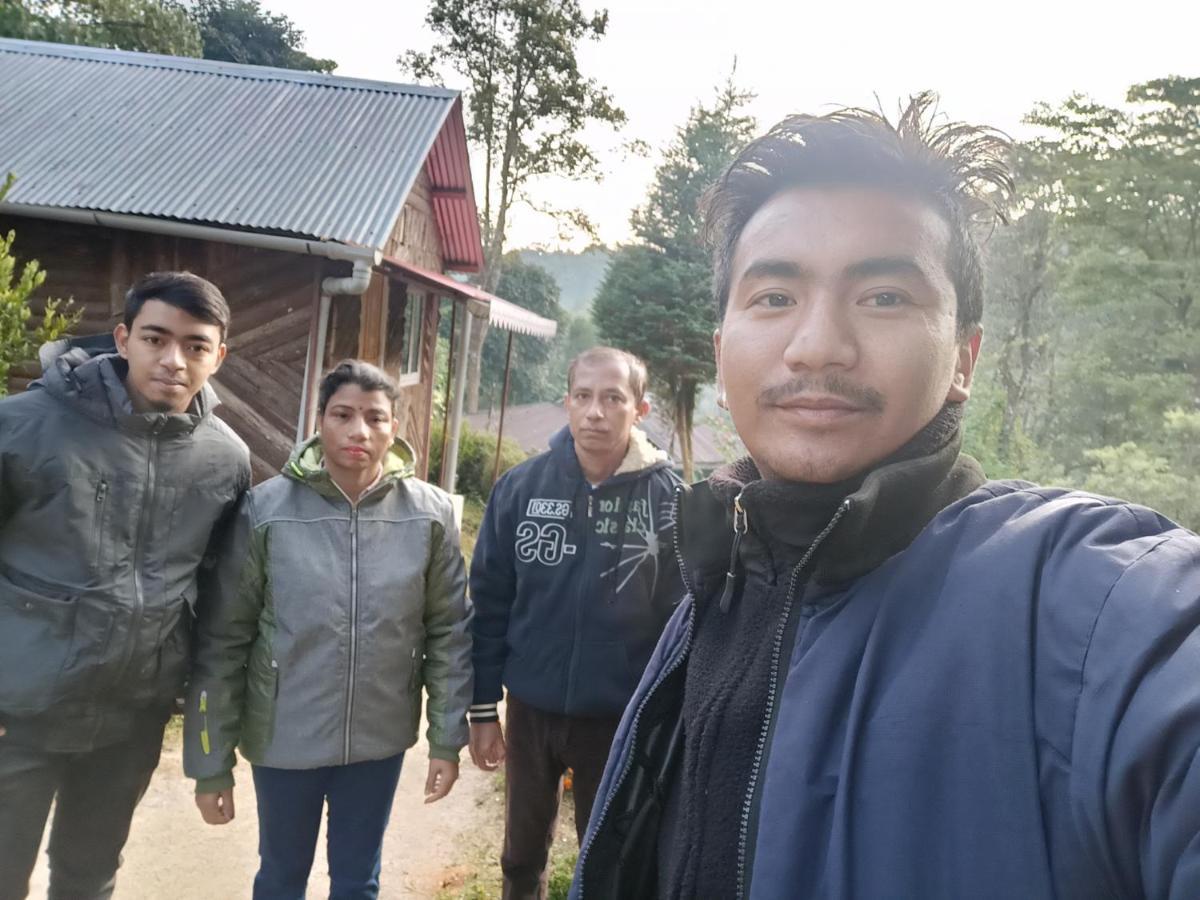 Theeng'S Homestay Mirik Exterior photo